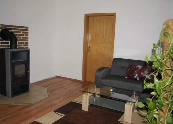 Feldberger Seenlandschaft * Neuhof (Mecklenburgische Seenplatte)